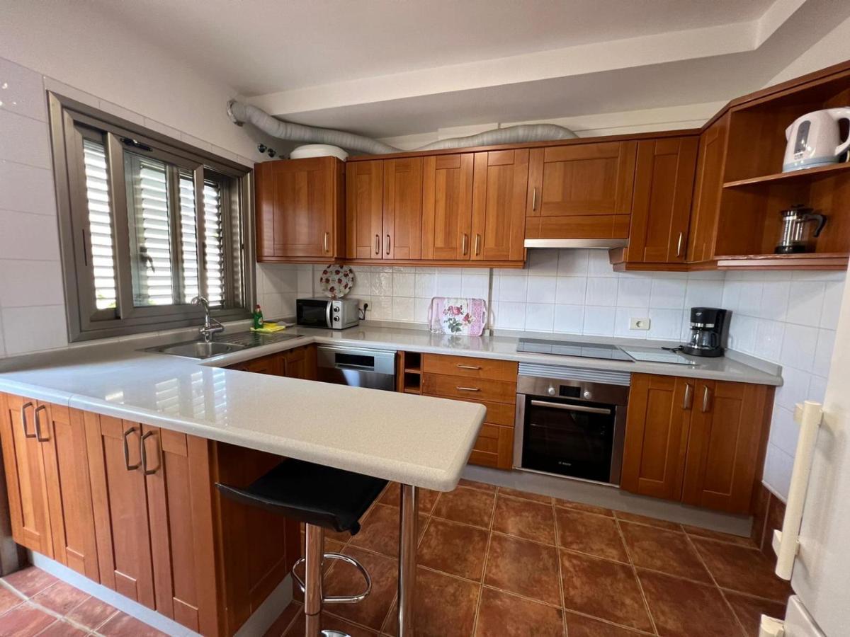 Apartamentos Vista Marina - El Medano Bagian luar foto