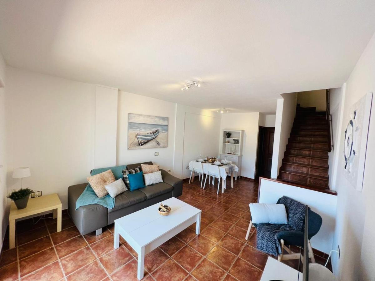 Apartamentos Vista Marina - El Medano Bagian luar foto