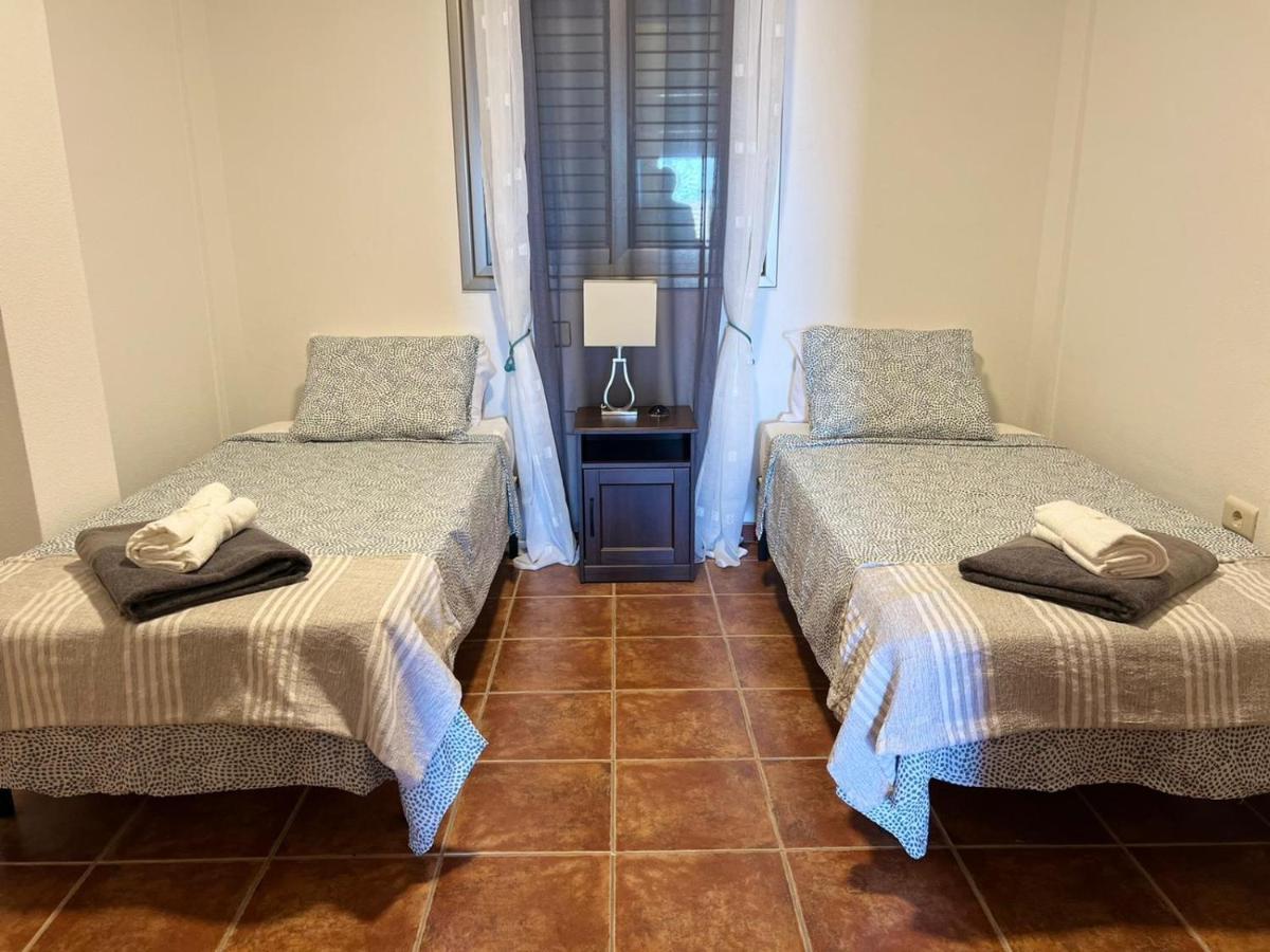 Apartamentos Vista Marina - El Medano Bagian luar foto