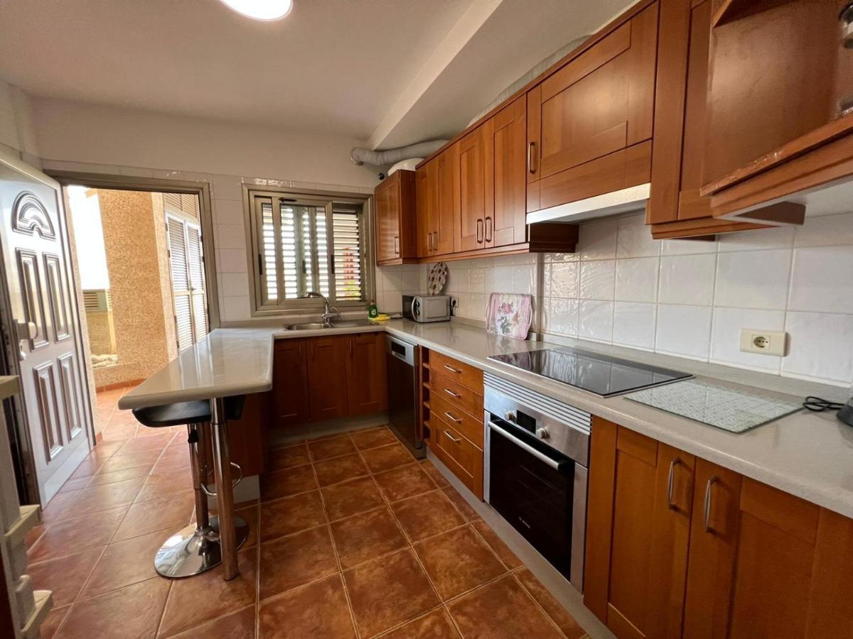 Apartamentos Vista Marina - El Medano Bagian luar foto